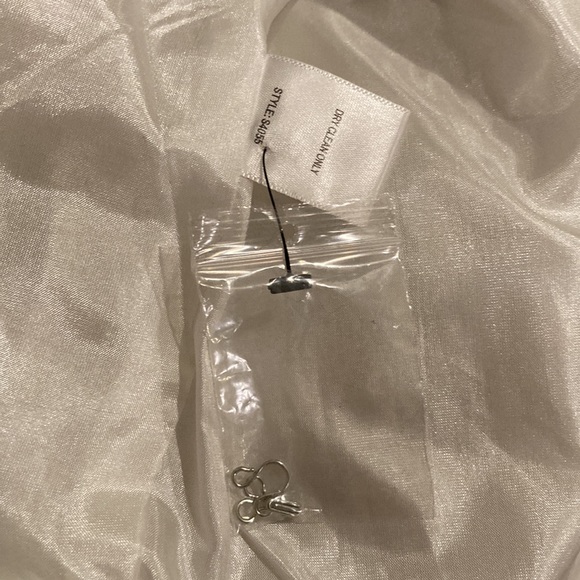 C2 studio, cream colored fancy blazer/jacket. Size S - Picture 3 of 4